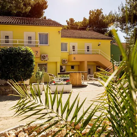 Matilde Beach 4 - Park View *