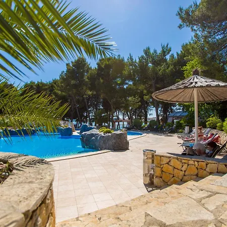 Matilde Beach 4 - Park View